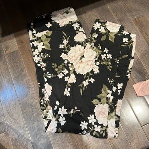 Floral leggings